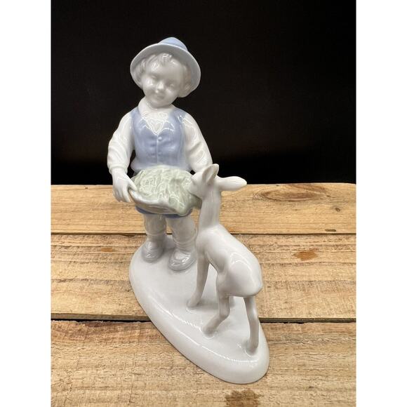 Gerold Porcelain West Germany Bavaria Boy Feeding Deer Fawn Figurine - Picture 2 of 5